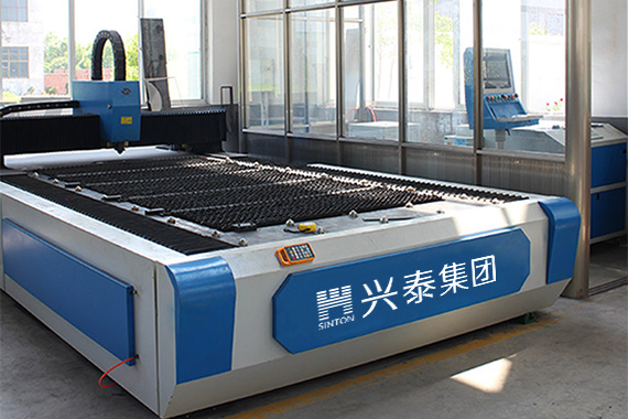 5000平方精裝廠(chǎng)房、各種資質(zhì)齊全，規(guī)劃合理